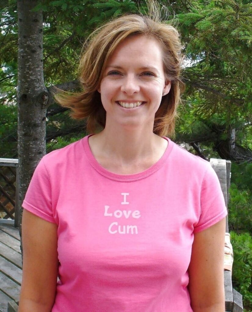 Megan (37 years old)