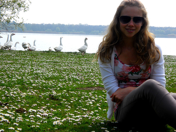 Lily4106 (29 years old)