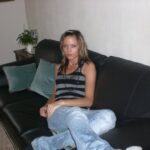 SalliB (28 years old)
