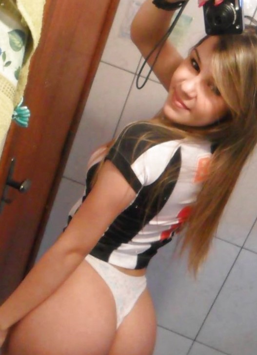 CheersCheeks (26 years old)